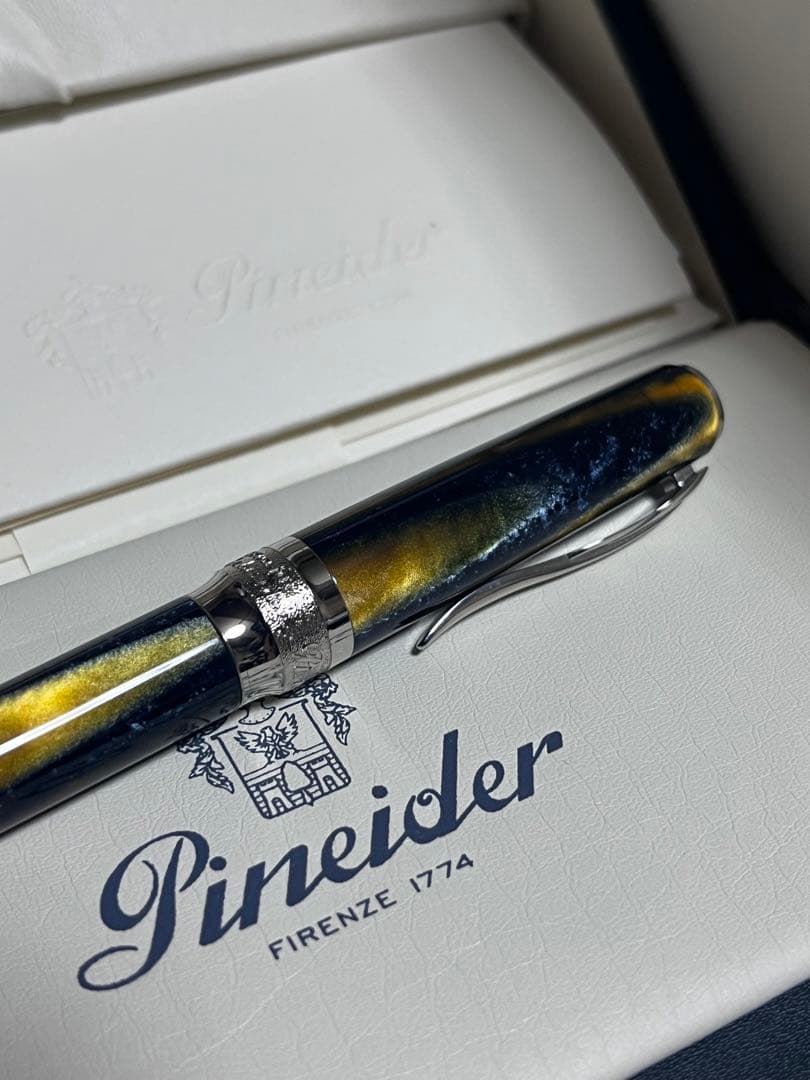 Pineider La Grande Bellezza Arco Blue Bee Twist Ballpoint Pen — Japan Import