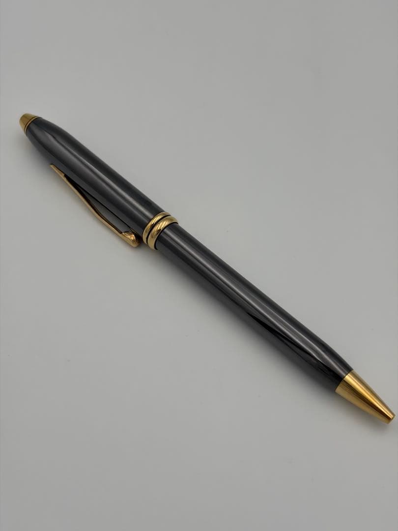 Cross Townsend Series Black Lacquer & Gold Pen