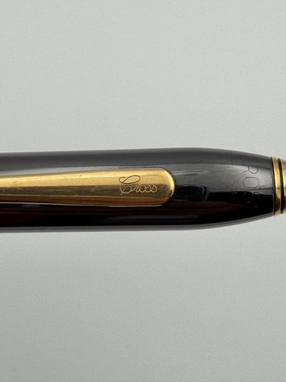 Cross Townsend Series Black Lacquer & Gold Pen
