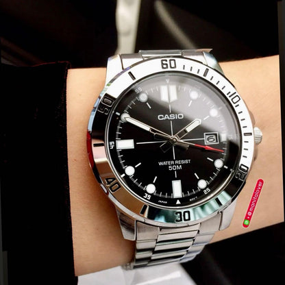 Casio Analog Watch Big Face Model with Silver Band and 22mm Lug Width — Japan Import