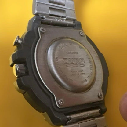 Casio Duro 200 Quartz Wristwatch with Auto Light and 200m Water Resistance — Japan Import