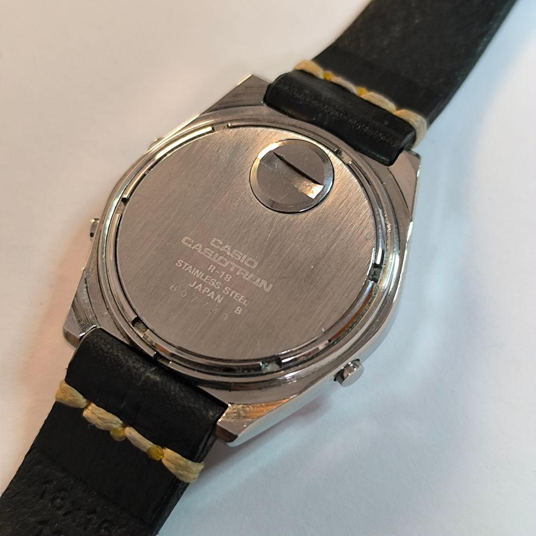 Casio Toron R-18 Vintage Digital Watch from the 1970s Japan Import