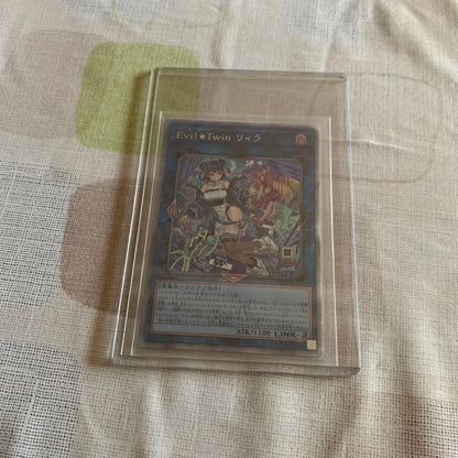 Yugioh Evil Twin Rira Different Illustration 25th Classic card Japan import in protective sleeve