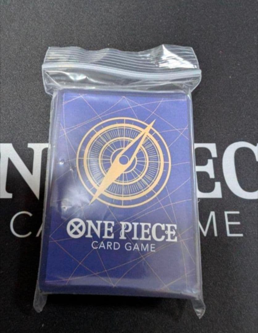 One Piece Card Game Green Mihawk prebuilt deck with multiple cards in Japanese, imported from Japan