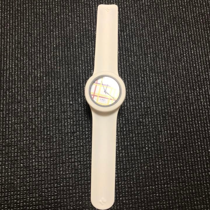 Aight Collaborator Wristwatch with Mondrian Artwork — France Import