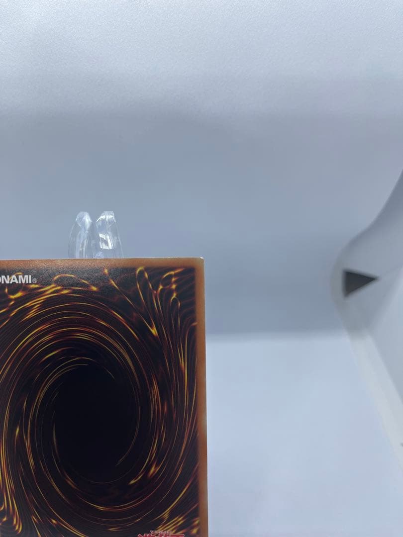KONAMI Exceeds Monster Card Holo Foiled Version with 800 Attack and 2 Link Markers, Dark Attribute