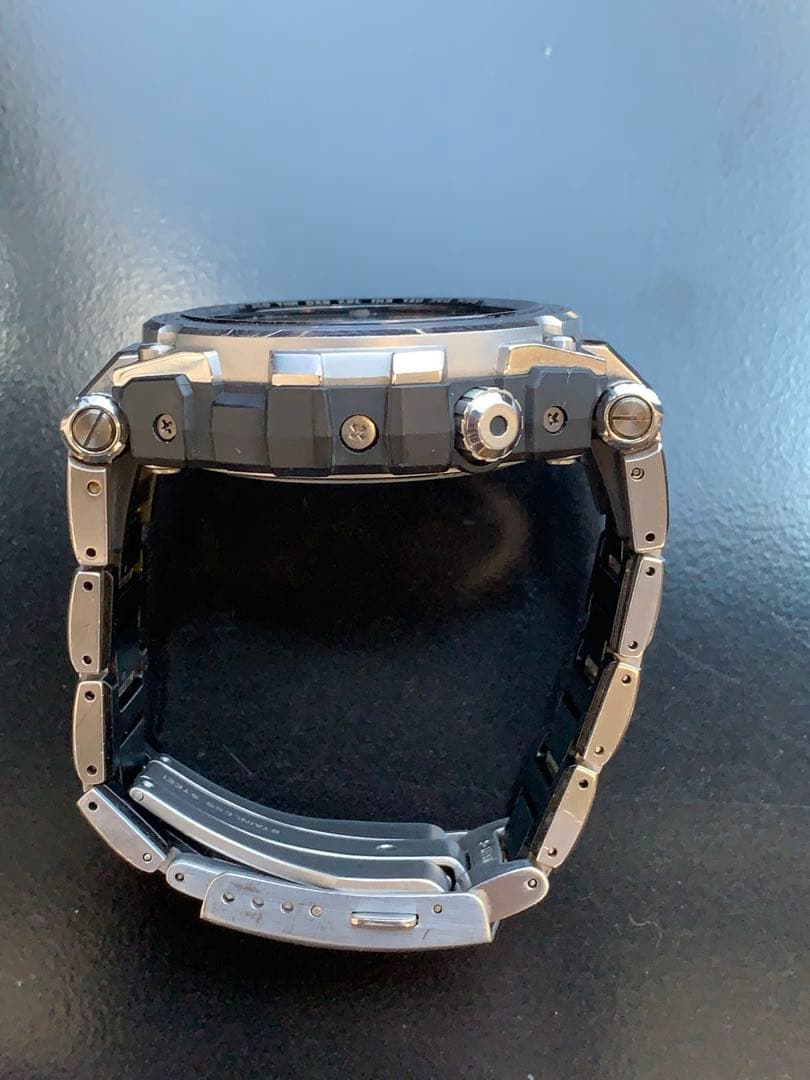 Casio G-Shock MT-G Series Model S1000D Radio Solar Watch with Metal Band — Japan Import