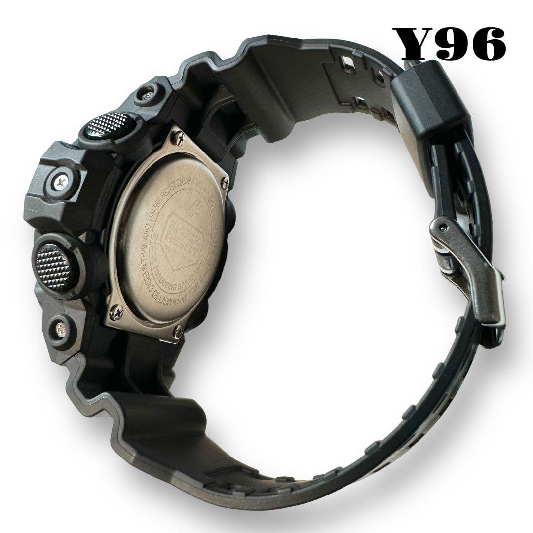 Casio G-Shock 5522 GA-710 WA20BAR Digital Watch Unisex Black Silver Japan Import