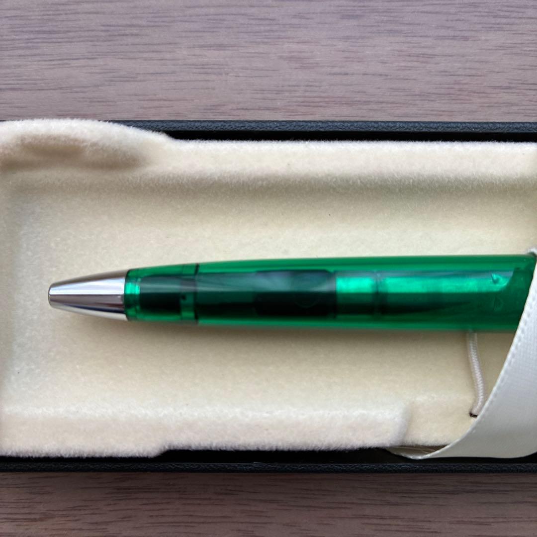 Cross Solo Translucent Ballpoint Pen - Emerald Green Transparent Resin — Japan Import