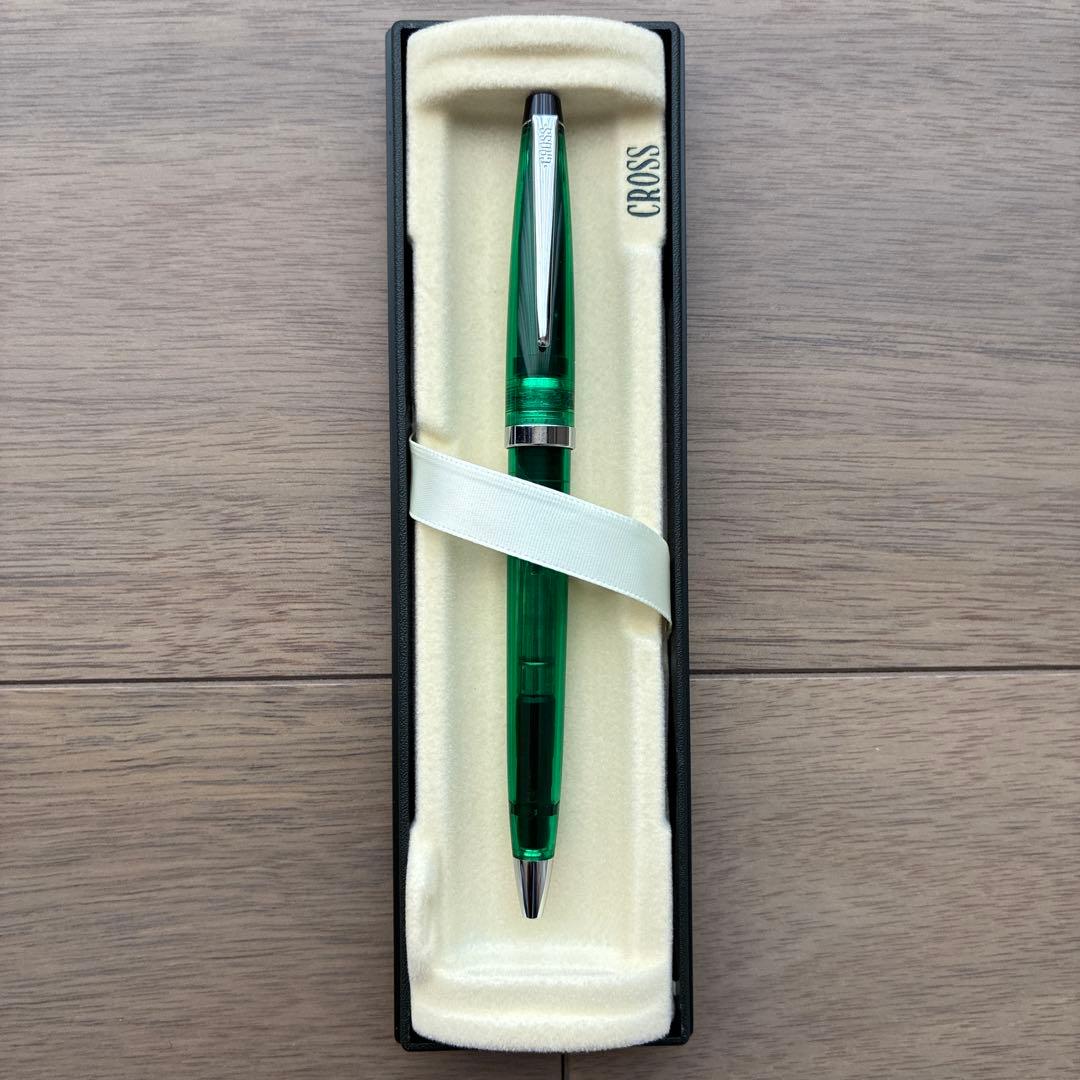 Cross Solo Translucent Ballpoint Pen - Emerald Green Transparent Resin — Japan Import