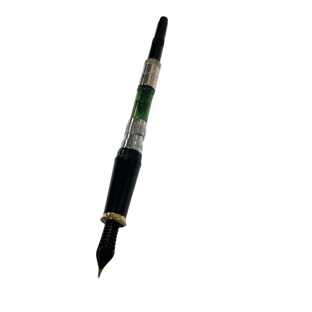 Cross Vintage Fountain Pen with Silver Body and Gold Trim