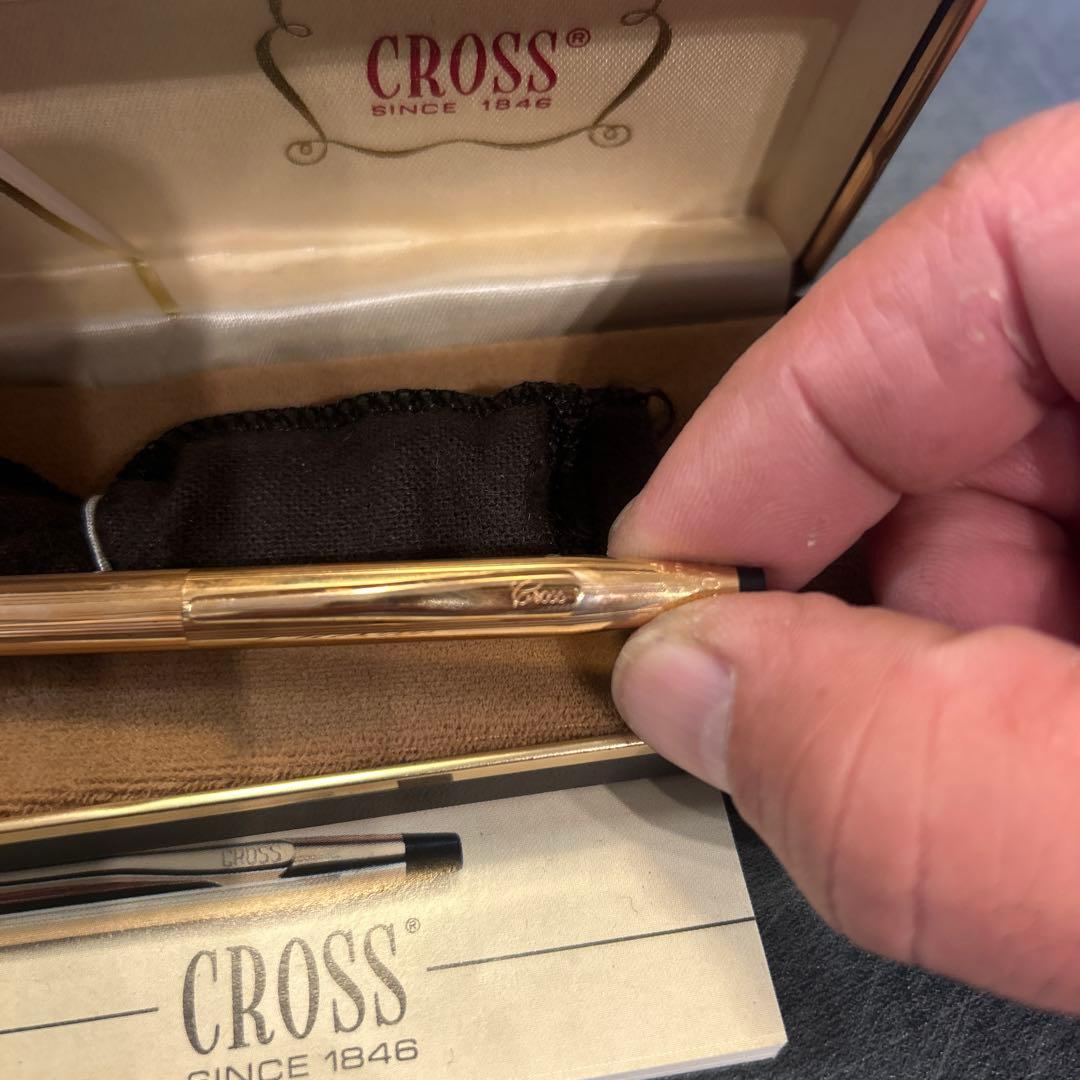 Cross Gold Ballpoint Pen with Special Gold Case