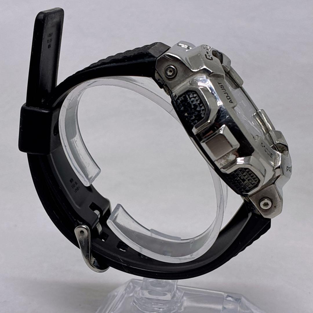 Casio G-Shock GM-110-1AJF Digital Analog Combination Watch with Metal Bezel — Japan Import
