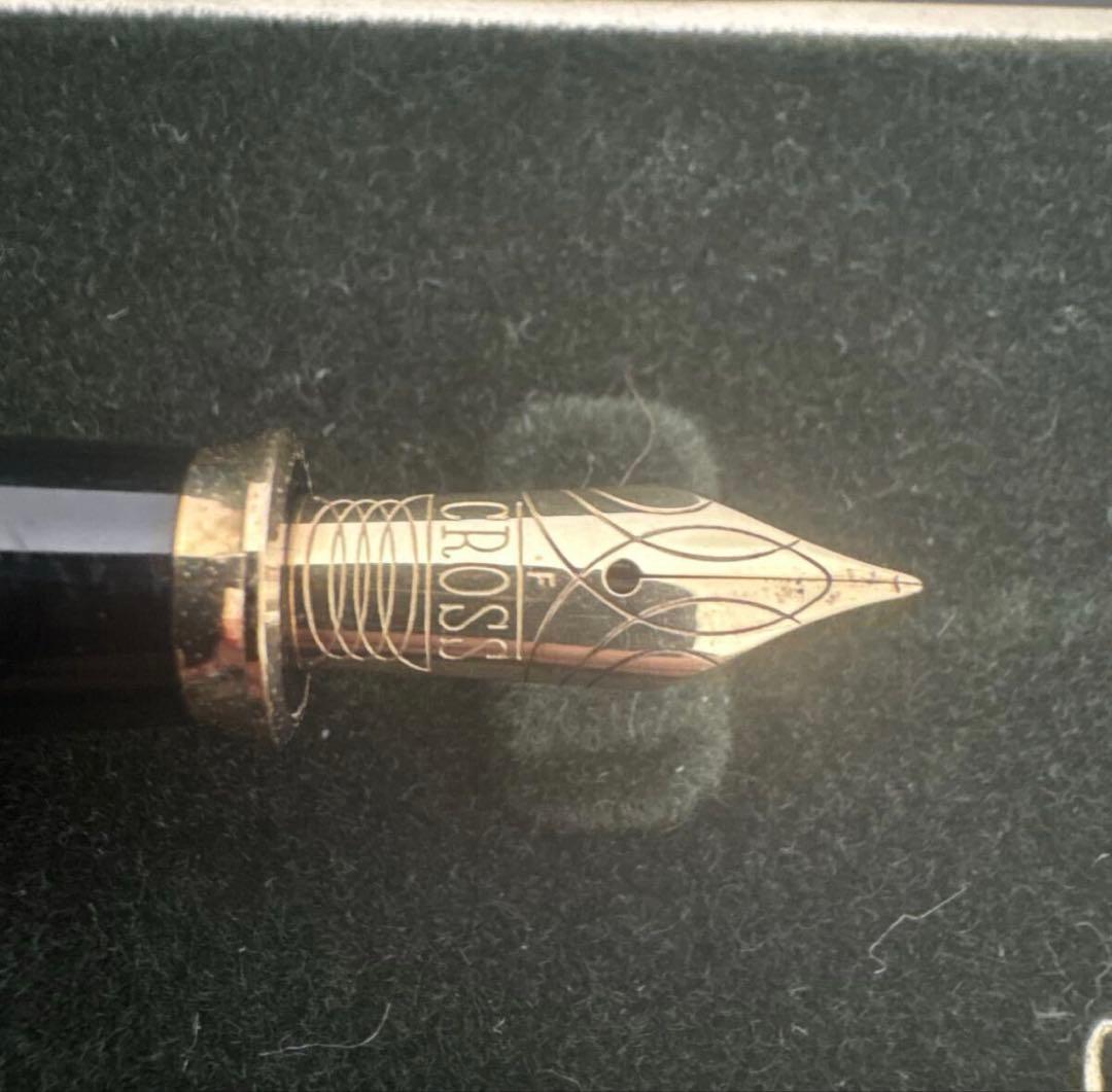 Cross Pen and Ink Gift Set with Silver and Gold Contrast