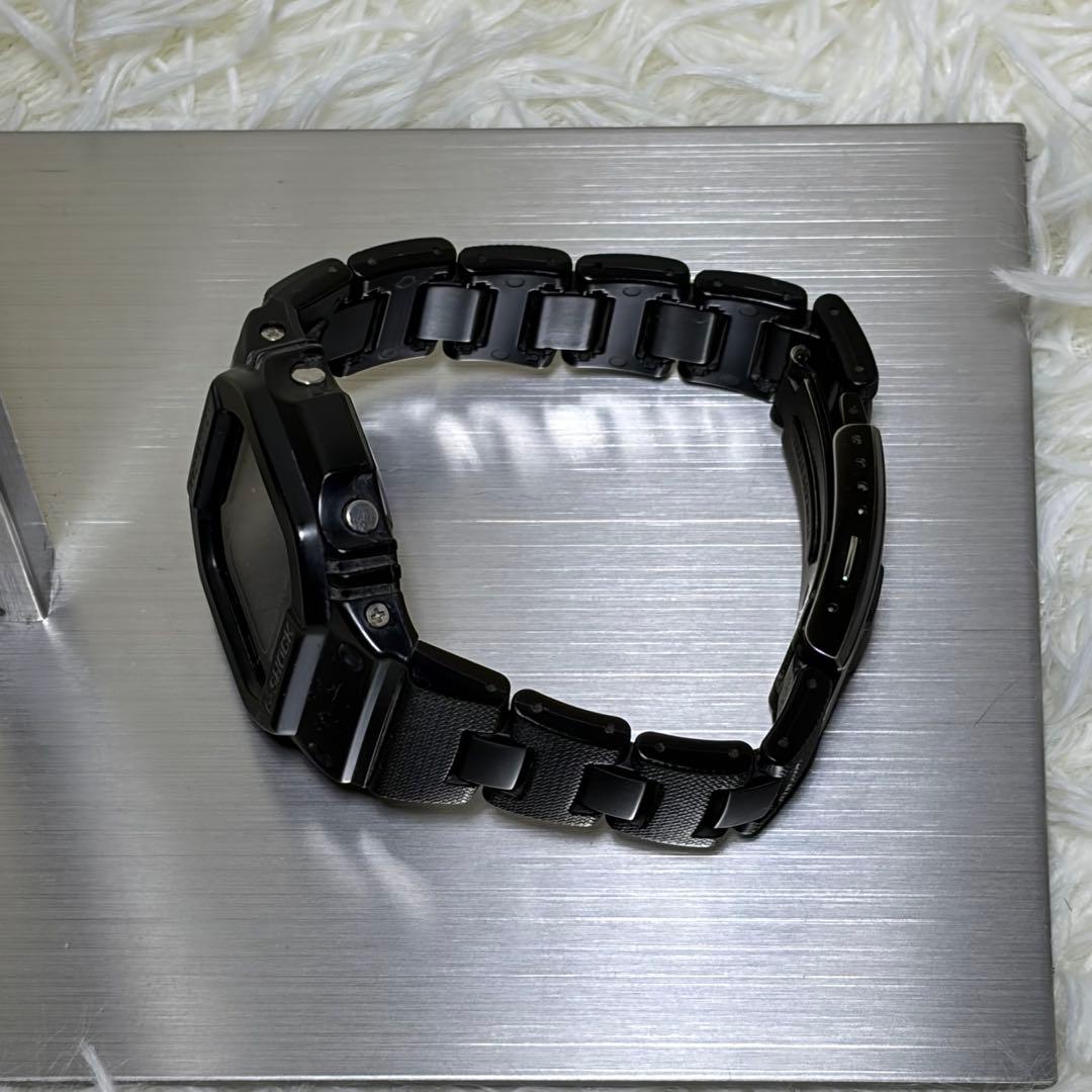 Casio G-Shock GW-M5610BC Composite Band