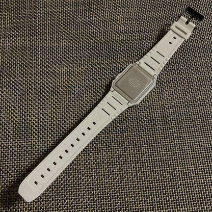 Casio Data Bank Calculator Watch White 8-Digit with Battery Replaced — Japan Import