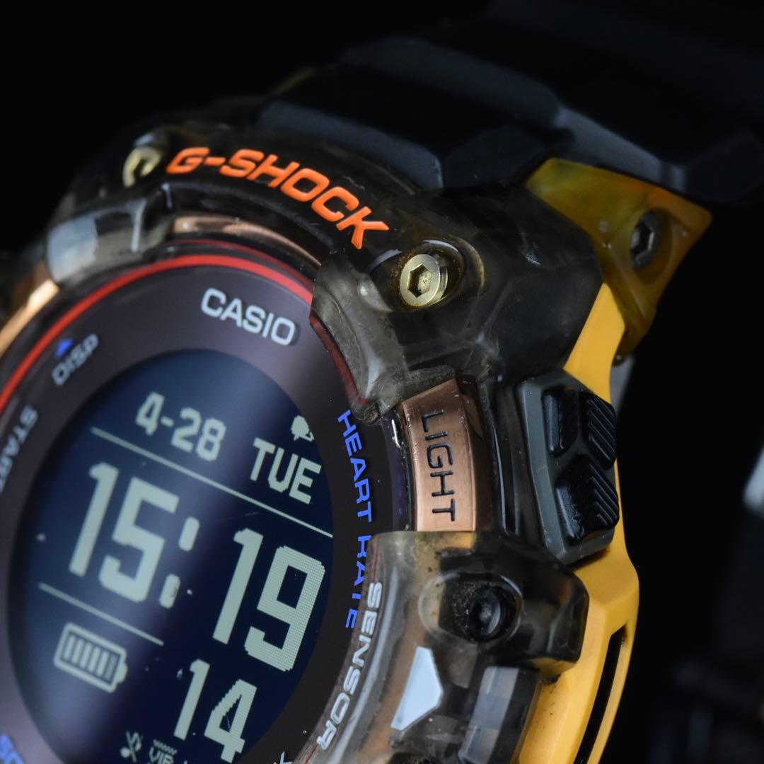 Casio G-Shock G-Squad GBD-H1000-1A4JR GPS Smartwatch with Heart Rate Monitor and Box — Japan Import