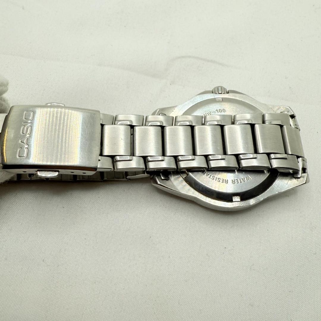 Casio Quartz Diver Watch MDV-100 20 ATM Water Resistant Working Condition