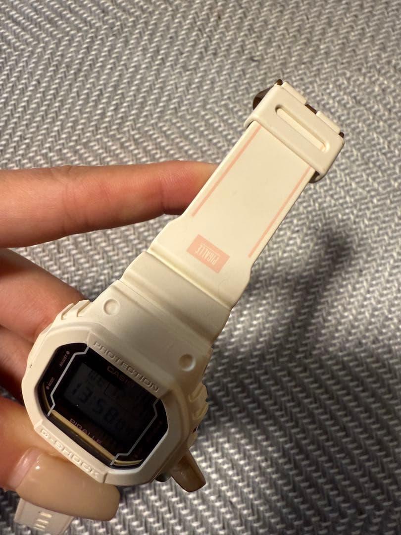 Casio G-Shock Digital Watch White Model GW-9400H-7