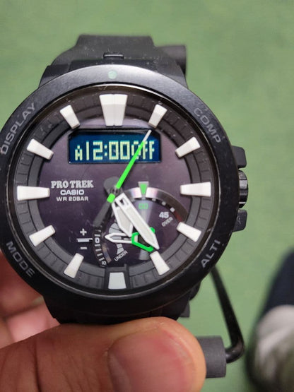 Casio Pro Trek PRW-7000 Solar Digital Analogue Watch with Rubber Band — Japan Import