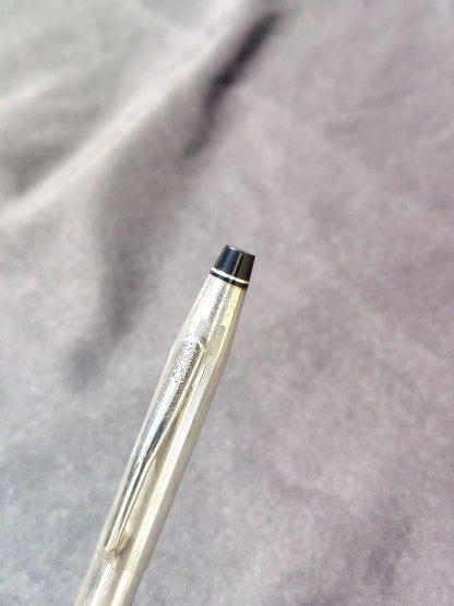 Kinko Plus Gold and Silver Plated Cross Ballpoint Pen Set