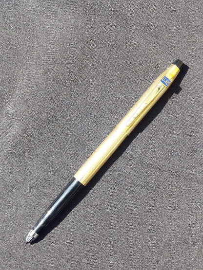 Kinko Plus Gold and Silver Plated Cross Ballpoint Pen Set