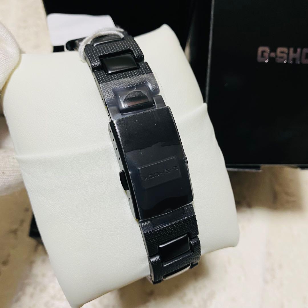 Casio G-Shock GW-M5610UBC Radio Solar Watch with Metal Core Band — Japan Import
