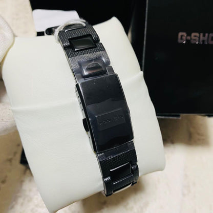 Casio G-Shock GW-M5610UBC Radio Solar Watch with Metal Core Band — Japan Import