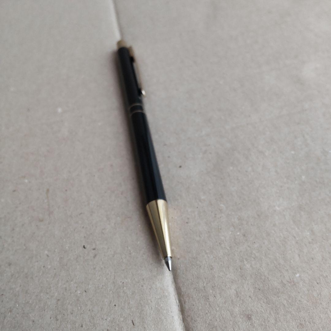 Daks Simpson London black ballpoint pen with replacement ink refill and Sailor compatible cartridge
