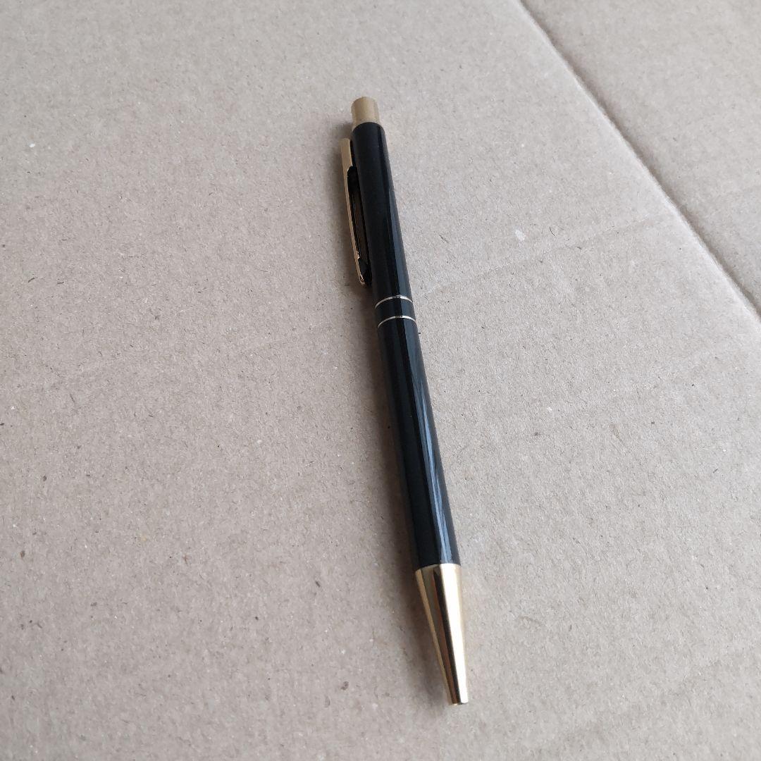 Daks Simpson London black ballpoint pen with replacement ink refill and Sailor compatible cartridge