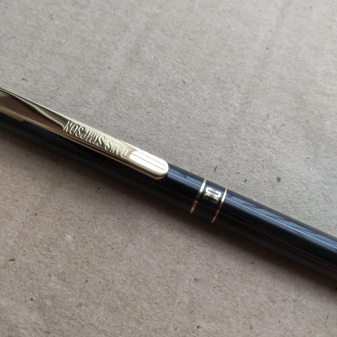 Daks Simpson London black ballpoint pen with replacement ink refill and Sailor compatible cartridge