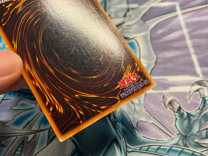 Blue-Eyes White Dragon 2nd Limited Ultra Edition Yu-Gi-Oh card with light attribute and 3000 attack