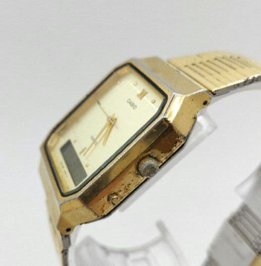 Casio AQ-525 Digital & Analog Quartz Watch with Gold Square Metal Band