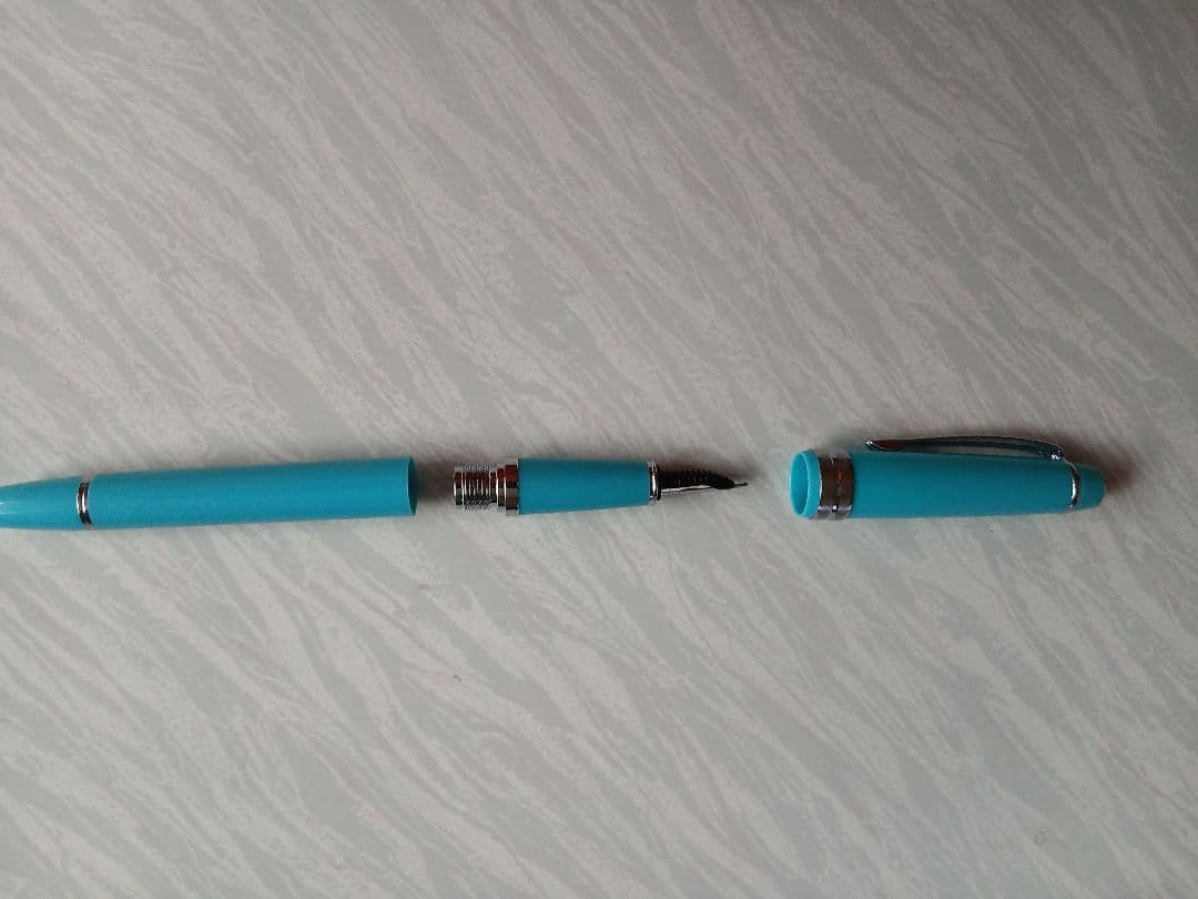 Cross Bailey Light Teal Fountain Pen