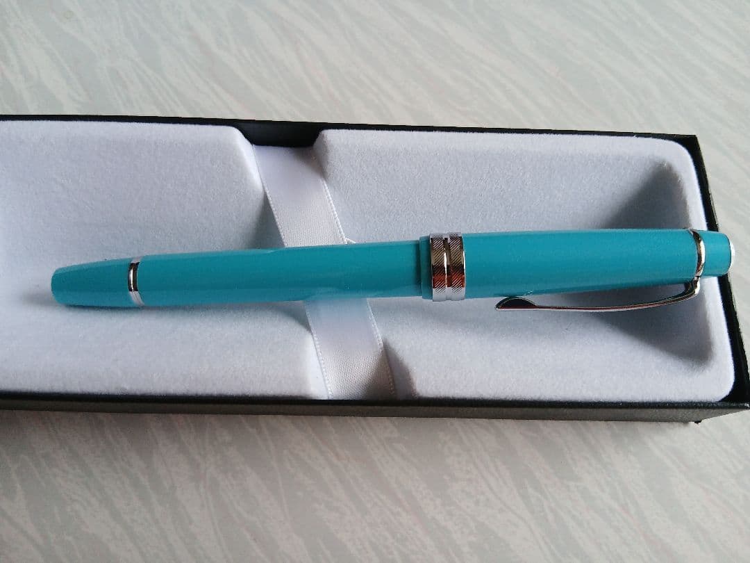 Cross Bailey Light Teal Fountain Pen