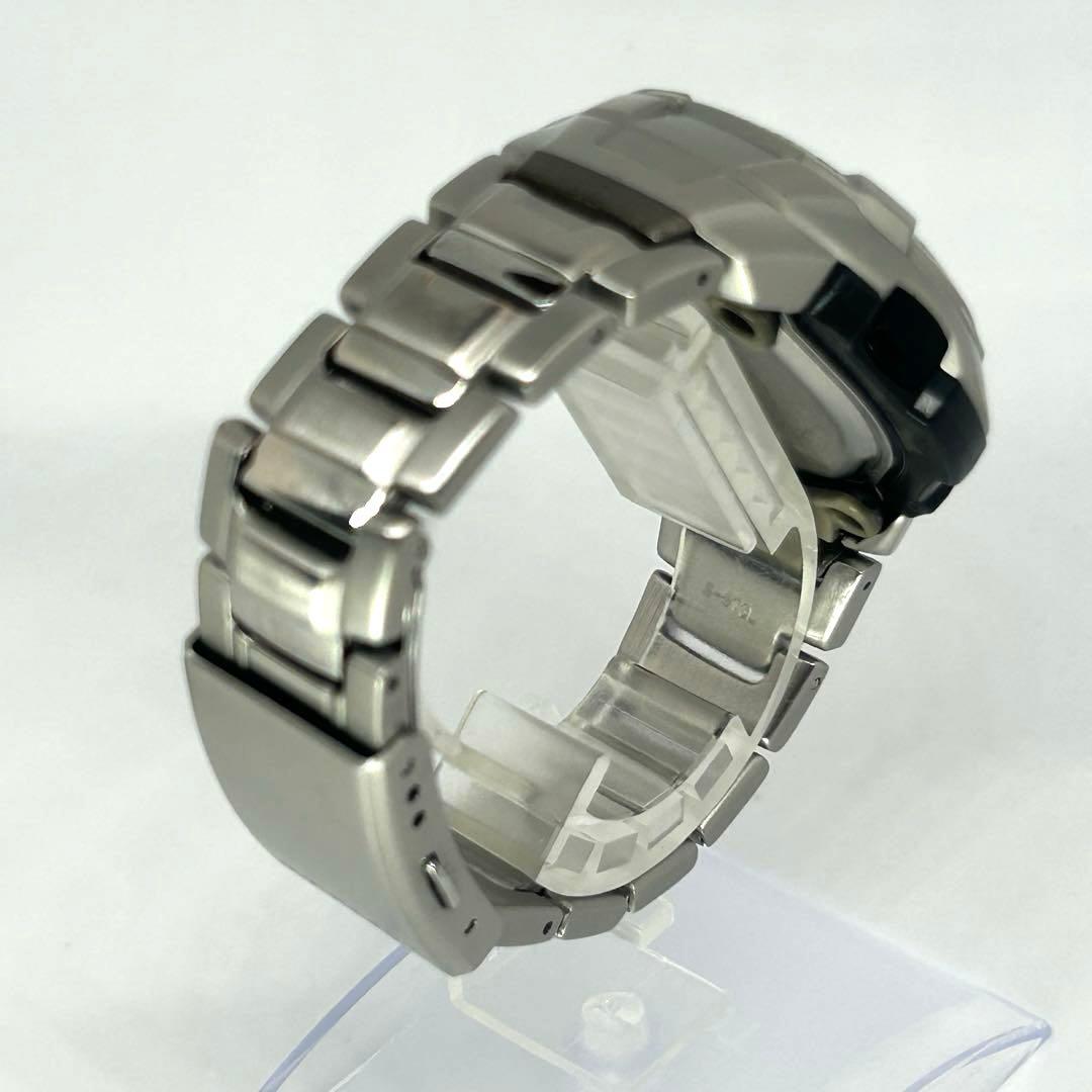 Casio G-Shock G-7100D Silver Metal Watch — Japan Import