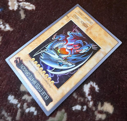 Bandai Blue Eyes White Dragon No.118 1999 Yu-Gi-Oh! English trading card from Japan