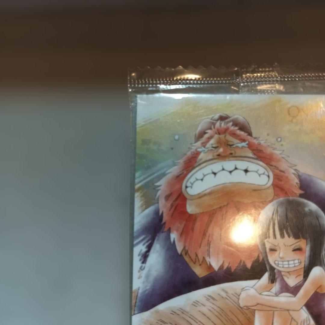 Unopened One Piece Robin Sauro Wafer Card with Oharas recollection design in original packaging