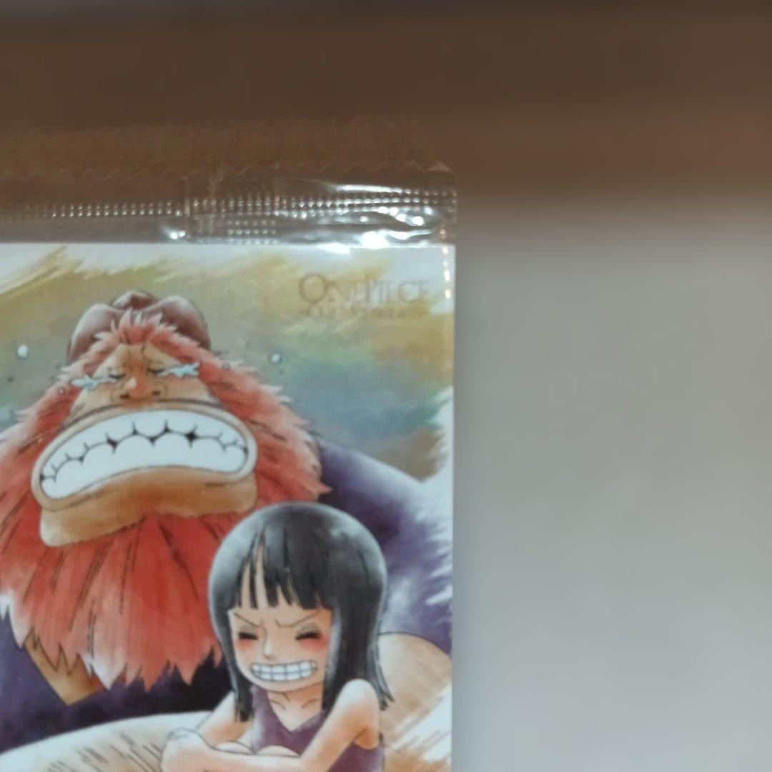 Unopened One Piece Robin Sauro Wafer Card with Oharas recollection design in original packaging