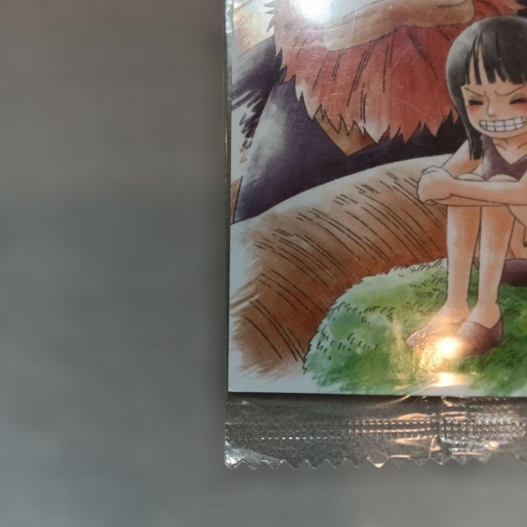 Unopened One Piece Robin Sauro Wafer Card with Oharas recollection design in original packaging