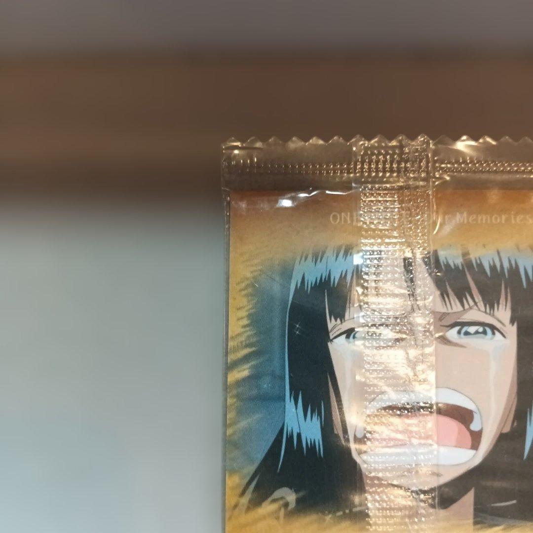 Unopened One Piece Robin Sauro Wafer Card with Oharas recollection design in original packaging