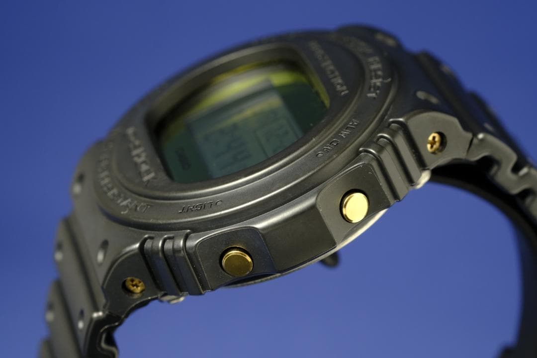 Casio G-Shock Series DW-5700BBMB-1JF Metal Mirror Dial Shock Resistant Watch — Japan Import