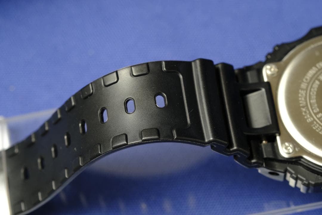 Casio G-Shock Series DW-5700BBMB-1JF Metal Mirror Dial Shock Resistant Watch — Japan Import
