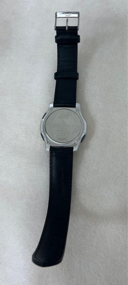 Casio WVA-M630 Wave Ceptor Radio-Controlled Watch — Japan Import