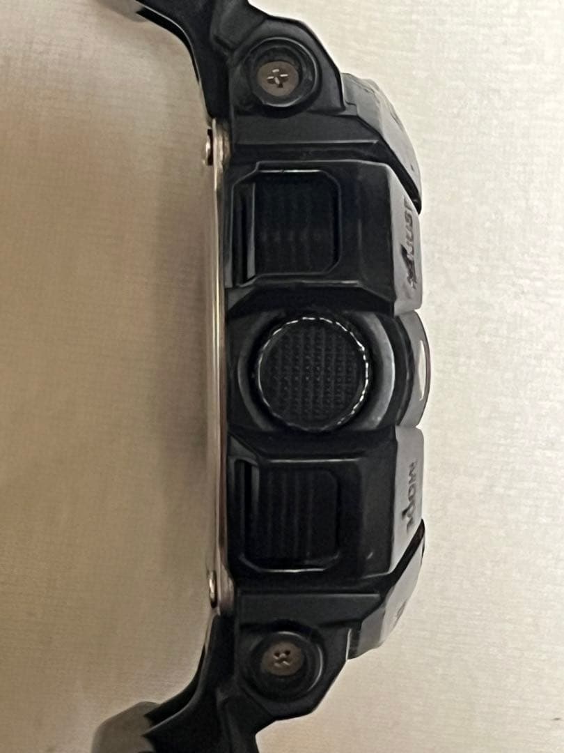 Casio G-Shock GA-400GB Watch Black Authentic Condition — Japan Import