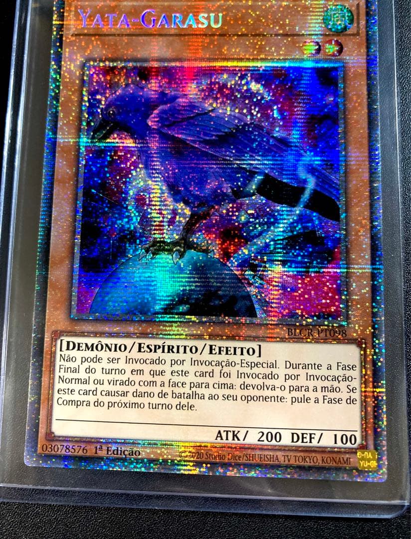 Yugioh Portugal Edition Yatagarasu Starlight Rare trading card BLCR-PT098 in new sleeve