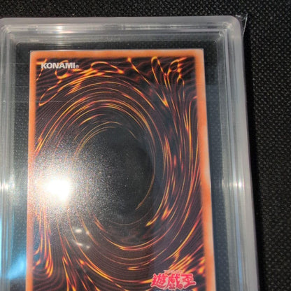 Yu-Gi-Oh Black Magician LN-53 Old Relief PSA Japanese trading card in display case