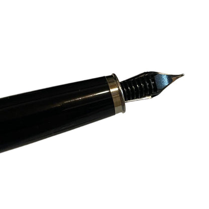 Cross Apogee fountain pen with black lacquer finish and 18K K18 nib in original box