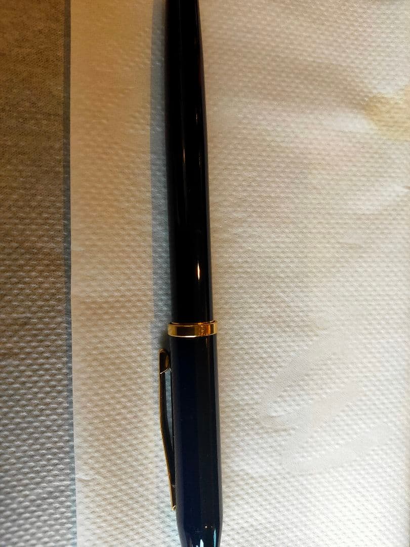 Cross Black and Gold Fountain Pen with 10 Years of Service Engraving — Japan Import