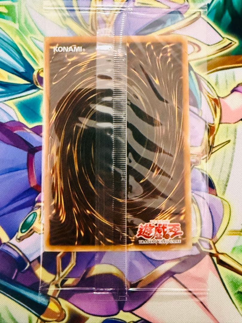 Bandai Yu-Gi-Oh WCS-001 Girl Warrior Canaan 2003 Asia Edition unopened card with notice and envelope Japan import